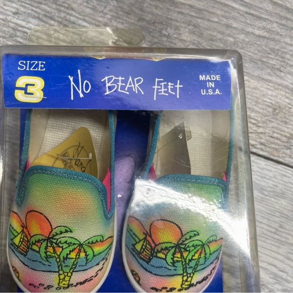 Vintage hand painted shoes size 3 (6-9 months) - Picture 4 of 8